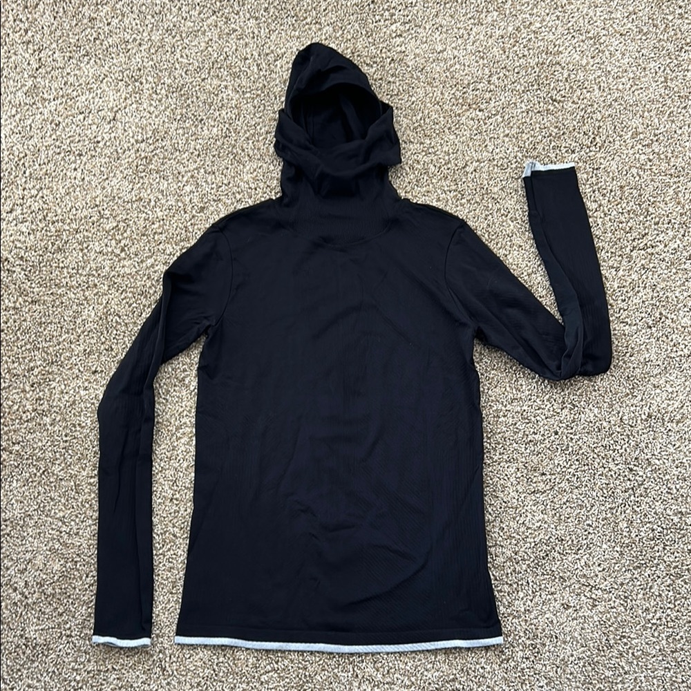 Athleta scuba base layer with built in face mask or buff.